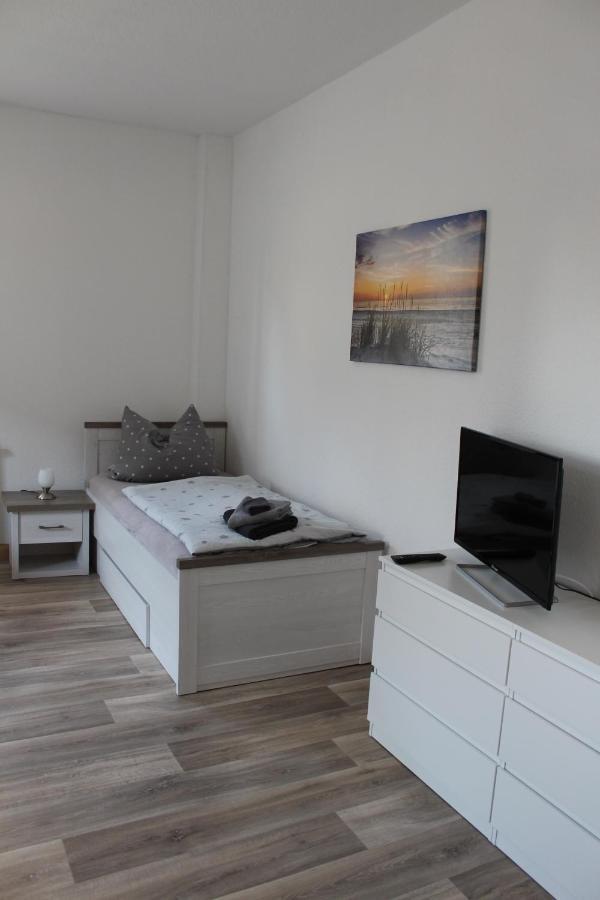 Ferienwohnung Funke F1 Fuer Monteure 아폴다 외부 사진